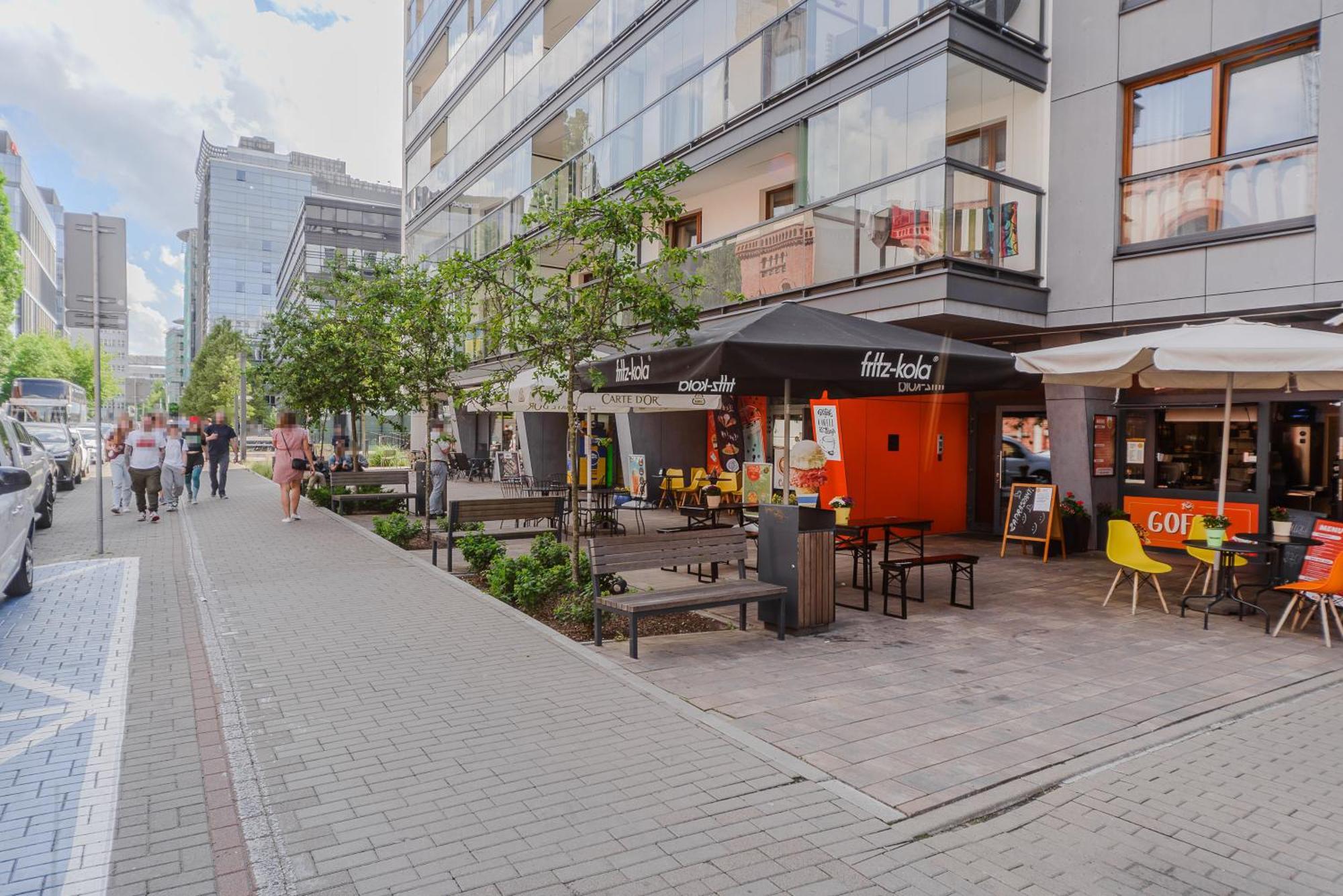 Cozy Family Apartments With Balcony Near Zlote Tarasy Warsaw Exterior photo