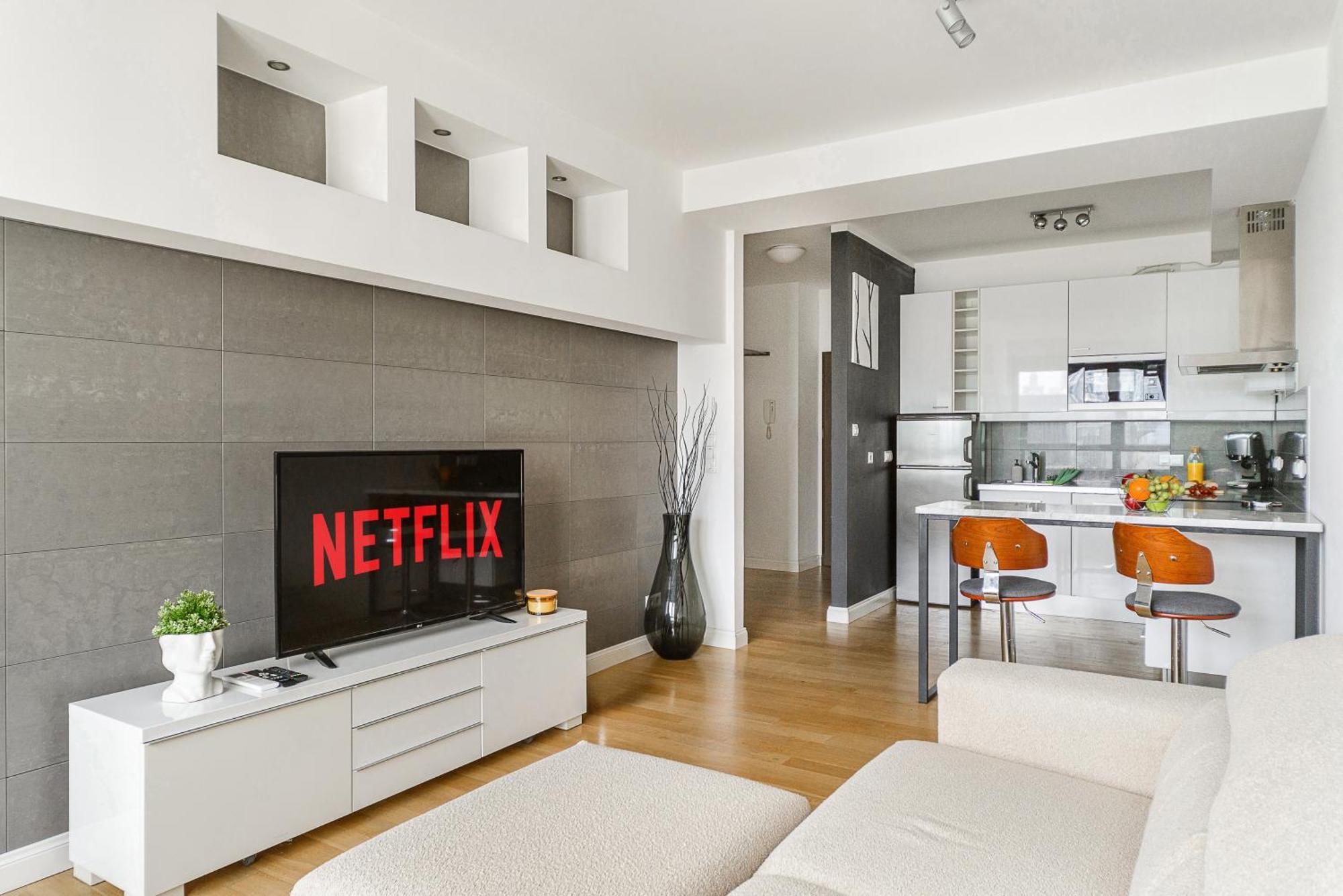 Cozy Family Apartments With Balcony Near Zlote Tarasy Warsaw Exterior photo
